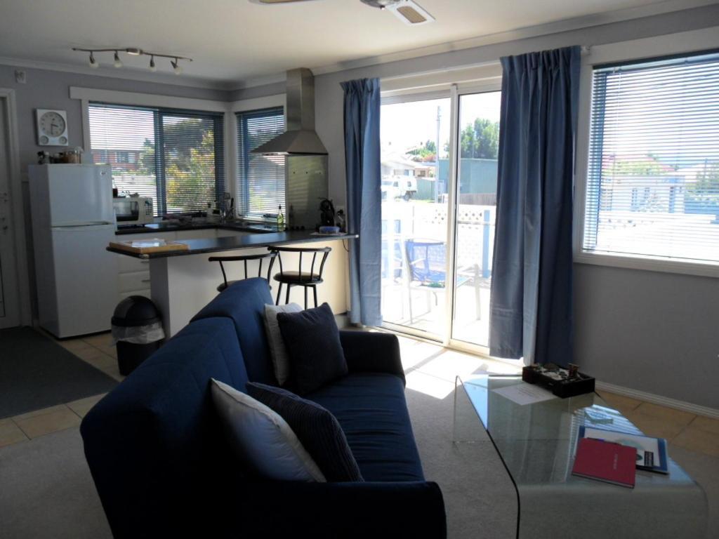 Freycinet Waters Bed & Breakfast Swansea Room photo